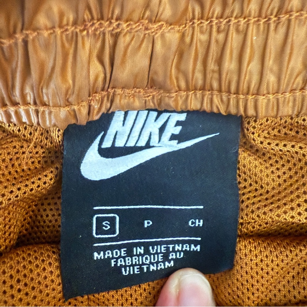Nike Womens Rebel Cargo Lined Joggers Pants Burnt Sienna Size small - Picture 6 of 9